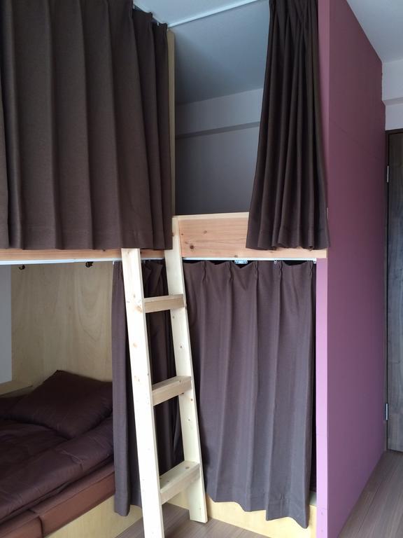 Bar And Hostel Mondo โอซาก้า ภายนอก รูปภาพ