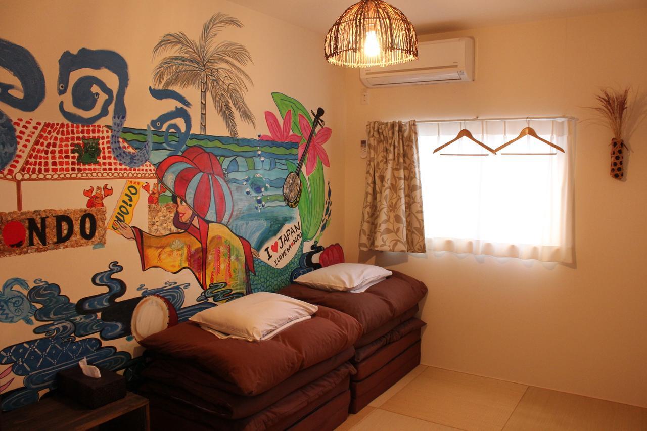 Bar And Hostel Mondo โอซาก้า ภายนอก รูปภาพ